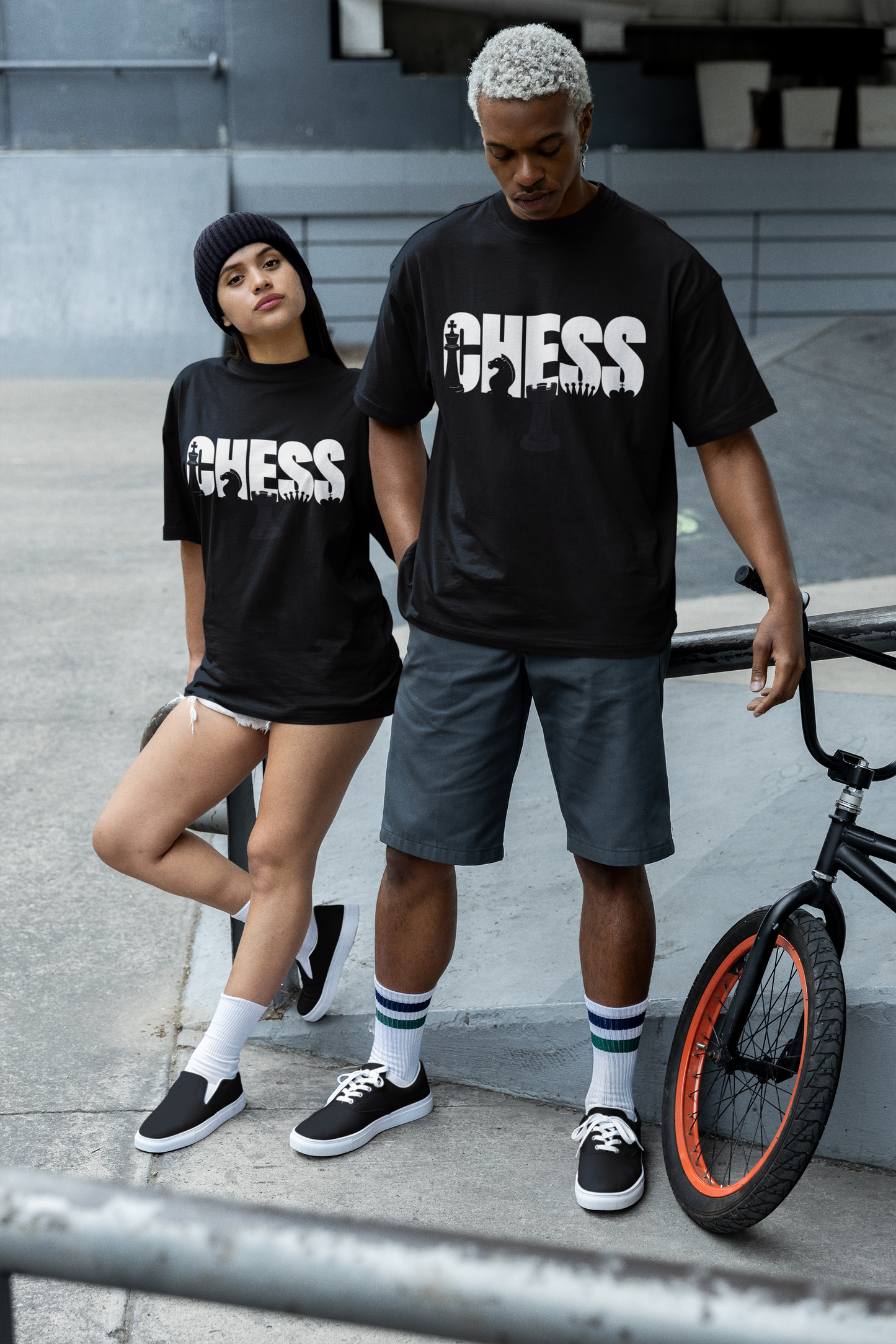 CHESS PLAYER Oversized T-Shirts